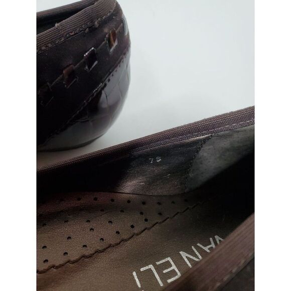 Vaneli Brown Suede and Patent Crocodile Detail Ballet Flats Narrow - Picture 7 of 7